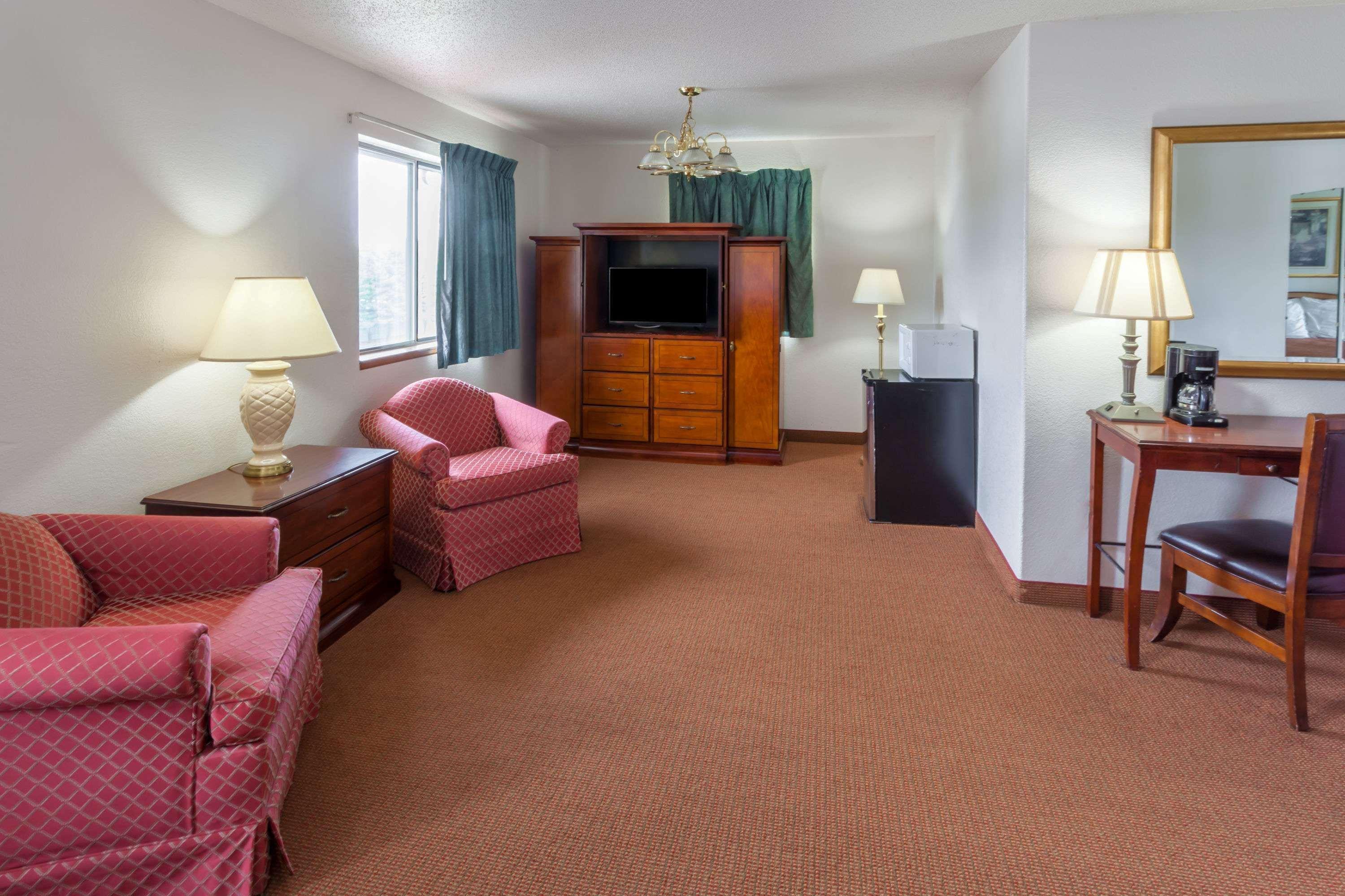 Oyo Hotel Portage I-94 Extérieur photo