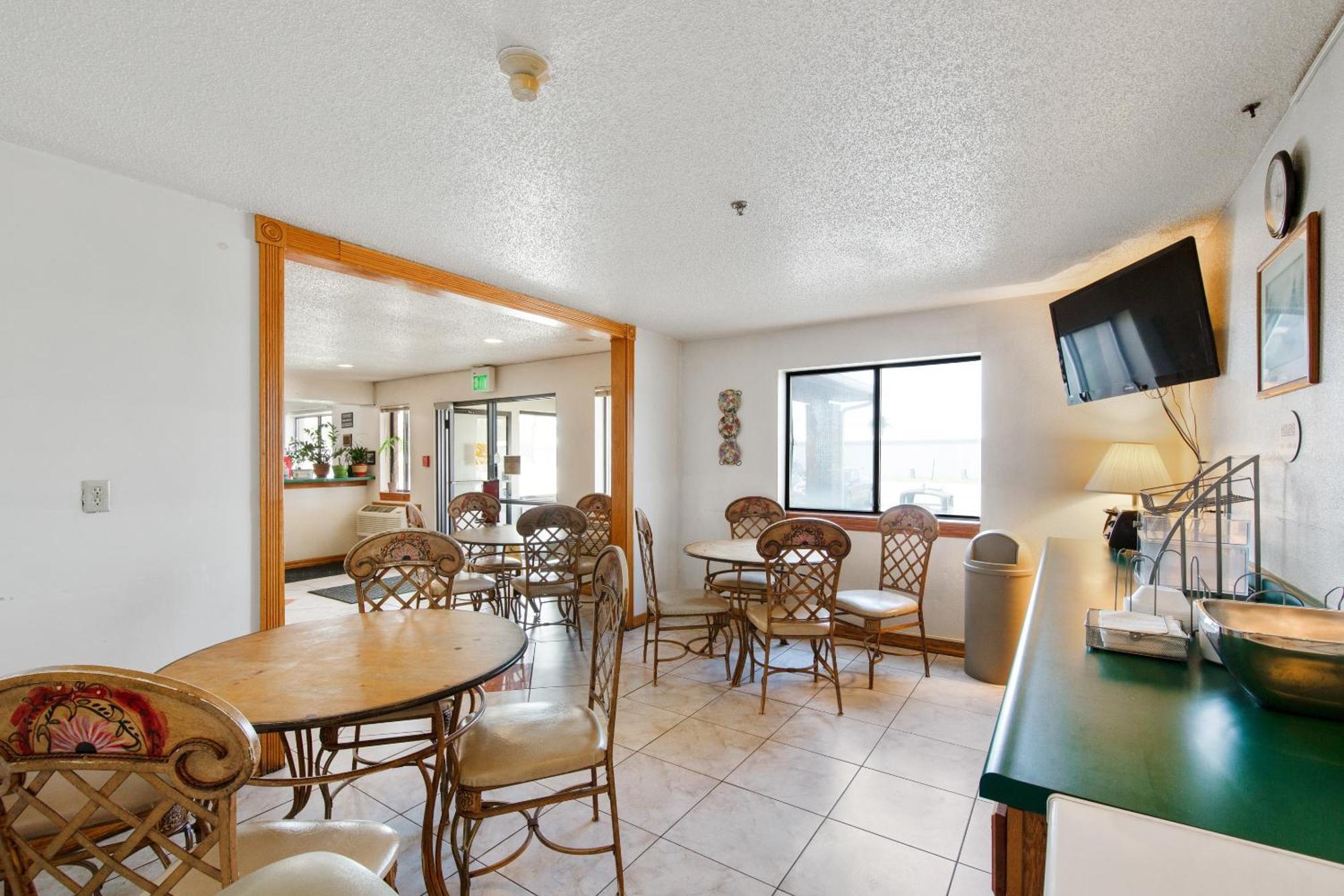 Oyo Hotel Portage I-94 Extérieur photo